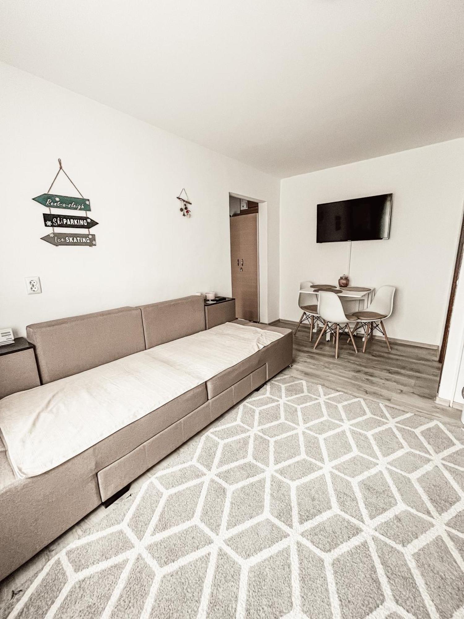 Apartament One Divine - Zărneşti 外观 照片